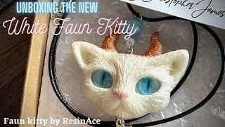 Unboxing the new Fawn Kitty Necklace from ResinAce | Package Opening