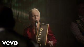 Annie Lennox - Mood Indigo (Live)