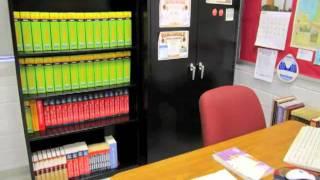 How to Get Organized: Organize a Teacher Area in Your Classroom