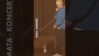 Mata reakcja na tłum ludzi #mata2040 #mata #shorts #viral #koncert