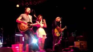 Carolina Rose (acoustic) - Gloriana