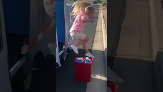 Kids Use Toy Truck To Recycle #garbagetruck #recycle