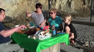 Чёрное море  Джубга  10 10 2020  Хорошая компания, вкусный шашлык!