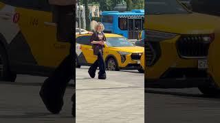￼ Москва ￼ бешеный ритм и красавицы