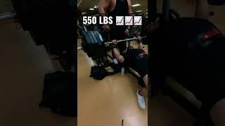 PR after PR! 550 LBS at university gym #fitness #gym #motivation #pr #benchpress #powerlifting