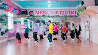My Valentine Remix - Line Dance / Choreo by Muhammad Yani (INA) / Demo by Mercy Studio Palembang