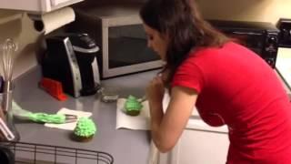 Simple Frosting Christmas Tree