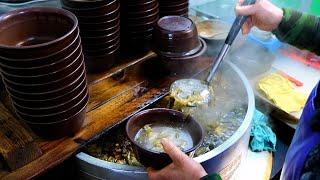 미안해요! 500원 올라서 2500원입니다! 송해님도 우리집 단골집이에요! '송해의 집' / Cabbage and tofu soup / Korean street food