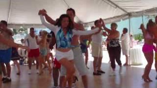 IHSC Glen Rosenberg & Trish Berlanga Dance Hustle At The Pool