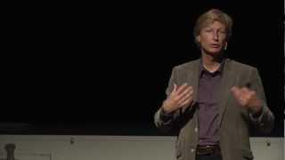 Our capacity, energy and knowledge via social sourcing: Frank Willems at TEDxHanzeUniversity