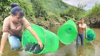 How to make a fish trap using a very large plastic net, set the trap overnight, catch fish to sell