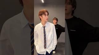 If you want something to play with come and join #OnMyYouth  (With #SUNGCHAN) #WayV #威神V