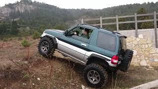 Mitsubishi Pajero Pinin 33" idle climb