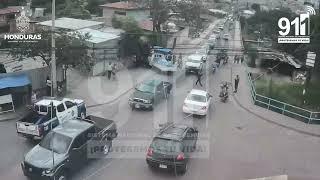 Choque entre camión y busito puente El Chile Comayagüela