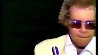 Elton John - Tiny Dancer (Live at the Royal Festival Hall 1972) HD