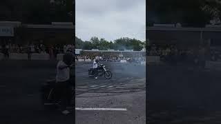 guy goes crazy on a motorcycle!!