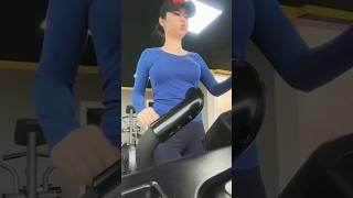 HILOLA TIK-TOK , BOBUR MANSUROV, Трендда Яқинларга юборамиз, #shorts #short #shortvideo #NIGOWA