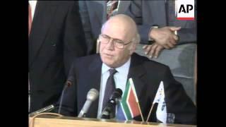 SOUTH AFRICA: MANDELA REACTION TO WITHDRAWAL OF NATIONAL PARTY