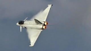 RAF Typhoon Display (Crazy Loud!!)      Southport Airshow 2016  Flight Lieutenant Mark Long  RIP