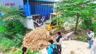 Perfectly! First Start opening new Project Landfill up by Excellent skill Driver Dozer KOMATSU D31PX