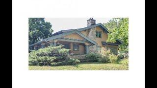 5832 Brookside Blvd, Kansas City, MO 64113