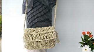 The Simple Macrame Bag