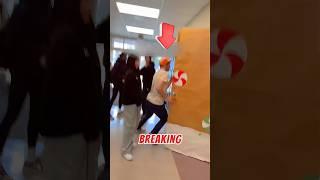 These Students Played a Funny Trick on Their Teacher️