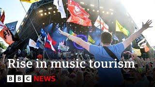 International music tourism leads to boost in UK economy | BBC News