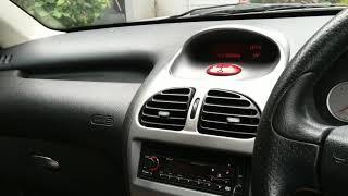 Review peugeot 207 sedan