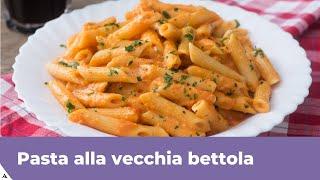 Pasta mit Wodka und gerösteten Kirschtomaten (Pasta alla vecchia bettola): italienisches Rezept