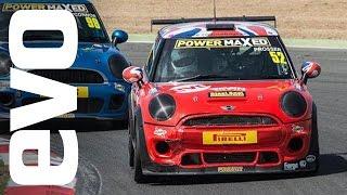 2015 Mini Challenge race