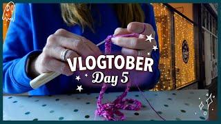   New crochet project, date night ️ Vlogtober Day 5