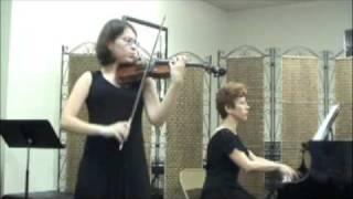 Zoya Tsvetkova (violin) and Elena Tsvetkova (piano)