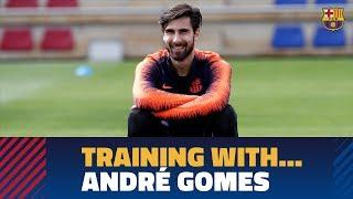 Following André Gomes in training session