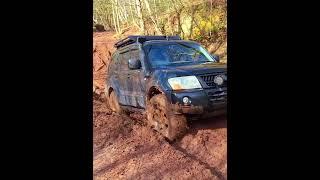 Offroad 4x4 Mitsubishi Pajero 3.2 DID #mitsubishi #montero #shogun #4x4