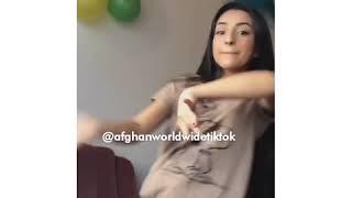 Afghani girl dance 