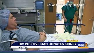 HIV-positive man donates kidney