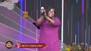 BETTY NAMAGANDA - YESU ANATERA OKUDDA performing at MY GREAT PRICE 2023 | PHANEERO