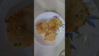 Uttapam recipe @HealthyBreakfast #cookingshorts #shorts #Shortsfeed #youtubeshorts #southindiansnack