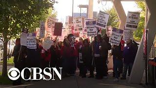 Chicago teachers strike after failing to reach contract deal