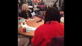 Raven-Symoné - The View, Thursday, Vine Video (03.19.15)