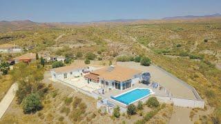 SOLD! 3/4 bed villa for sale in Partaloa with a 2 bed annex and 360 views / Villa Roja - AH13057