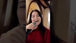 Singing song by Norha Jones