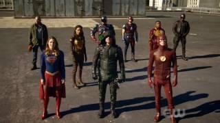 DC TV Heroes Team Up