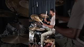 Isaiah Weatherspoon - EPIC DRUM SOLO 