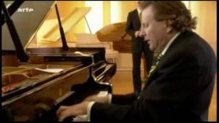 Piers Lane at Steinway - Rach 3, Mozart etc.