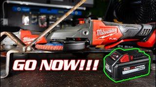 MORE ROOM!! Milwaukee 2886 M18 FUEL Flathead Grinder Review