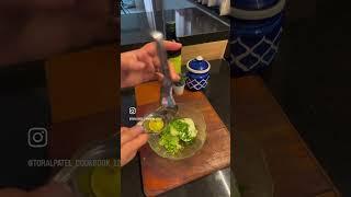 Tzatziki dip #healthyfood #dip #recipe #dip #vegetarian #quickrecipe  #easyrecipe #weightlossrecipe