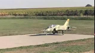 BAE HAWK Tomahawk Design 1:3,5 Behotec JB 220 Start