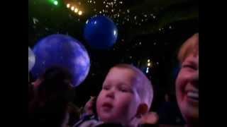 Slava's Snow Show - the end with big balloons